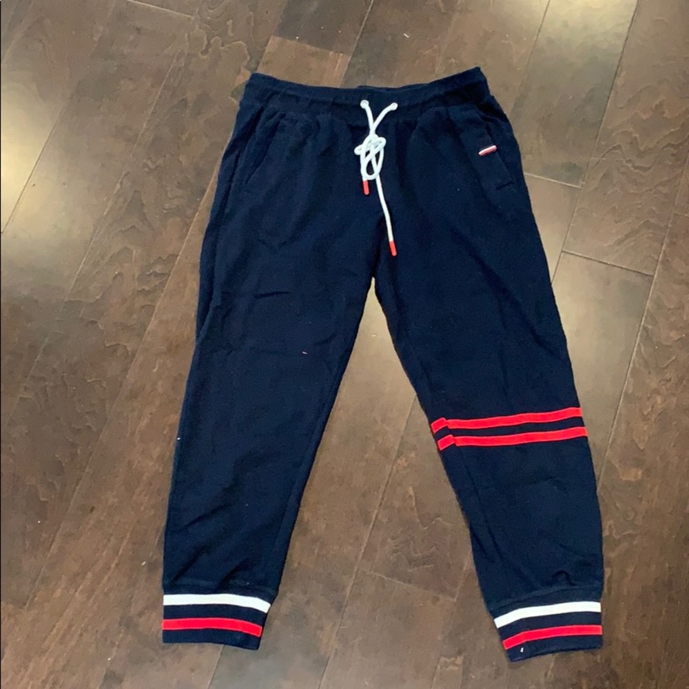 Like new Tommy cropped retro sweats